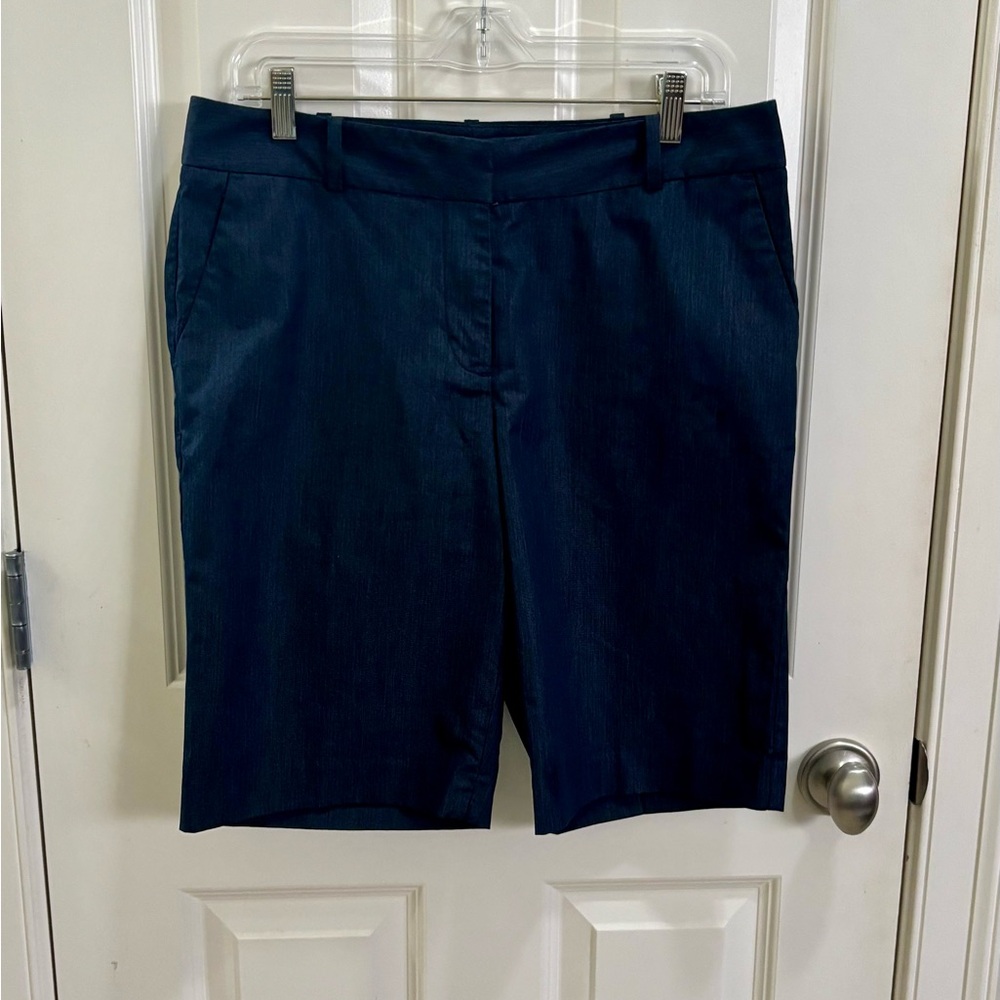 Talbots Perfect Short Navy Blue Women's Bermudas Size 8